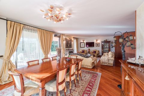 Villa i Lesmo, Monza and Brianza, Lesmo - € 1.350.000 | Ref: CBI154-2990-101 - foto 11