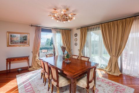 Villa i Lesmo, Monza and Brianza, Lesmo - € 1.350.000 | Ref: CBI154-2990-101 - foto 12