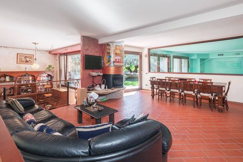 Villa i Lesmo, Monza and Brianza, Lesmo - € 1.350.000 | Ref: CBI154-2990-101 - foto 25