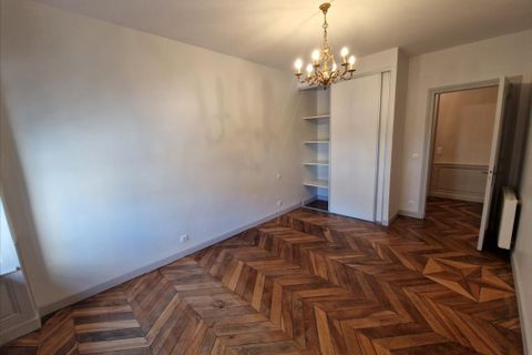 Apartament a Riom, Puy-de-Dome, Riom - € 1.170/mes | Ref: VBHORLOG - foto 4