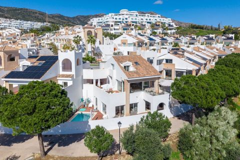 Villa i Benalmadena, Malaga, Benalmadena - € 1.295.000 | Ref: HFMs685316 - foto 26