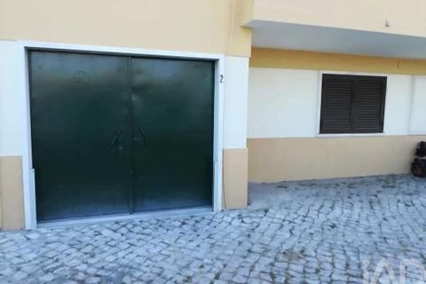 Garage i Setubal, Setubal, Setubal - € 89.000 | Ref: 838083 - foto 2