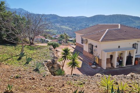 Landejendom i Alcaucin, Malaga, Alcaucin - € 374.950 | Ref: AX1405 - foto 9