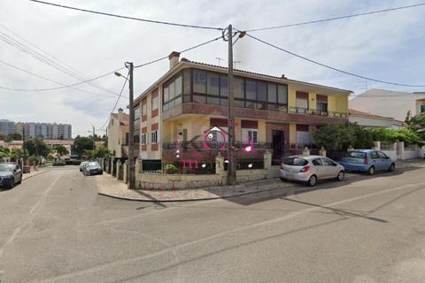Erhvervsejendom i Corroios, Setubal, Corroios - € 135.000 | Ref: 12491 - foto 1