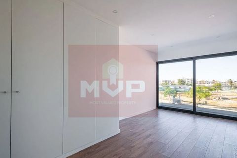 Villa i Quelfes, Faro, Quelfes - € 460.000 | Ref: 165260017 - foto 16