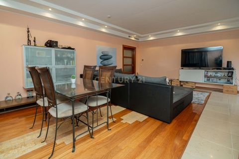 Lejlighed i Estombar, Faro, Estombar - € 375.000 | Ref: C0240-03407 - foto 1