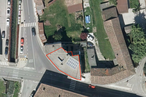 Erhvervsejendom i Visco, Udine, Visco - € 97.000 | Ref: D-1054 - foto 17