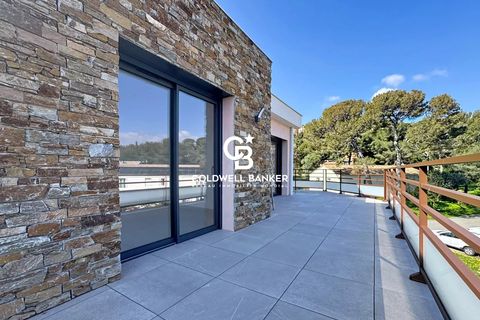 Lejlighed i Saint-Raphaël, Var, Saint-Raphaël - € 698.000 | Ref: 86793838 - foto 2