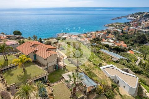 Villa i Bordighera, Imperia, Bordighera - € 2.400.000 | Ref: IB 669 - foto 2