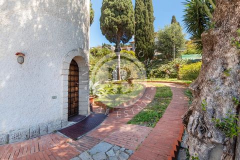 Villa i Bordighera, Imperia, Bordighera - € 1.990.000 | Ref: IB 522 - foto 10