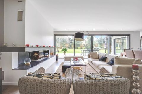 Villa i La Celle-Saint-Cloud, Yvelines, La Celle-Saint-Cloud - € 2.490.000 | Ref: 86794232 - foto 1