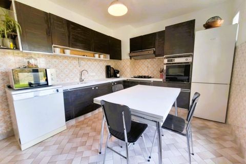 Villa a Jonzac, Charente-Maritime, Jonzac - € 342.000 | Ref: 3011443243 - foto 4