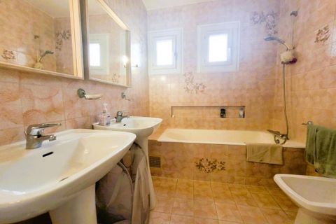 Villa a Jonzac, Charente-Maritime, Jonzac - € 342.000 | Ref: 3011443243 - foto 8