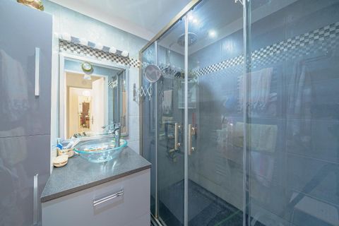 Leilighet i Marseille, Bouches-du-Rhone, Marseille - € 270 000 | Ref: 3011442059 - foto 5