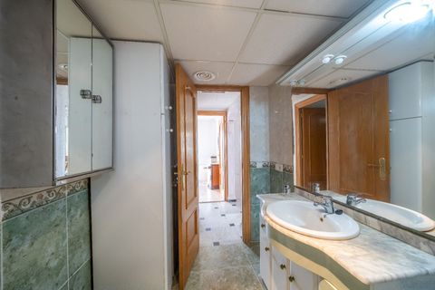 Lejlighed i Benidorm, Alicante, Benidorm - € 440.000 | Ref: a8446388-9254-4e1e-a - foto 24