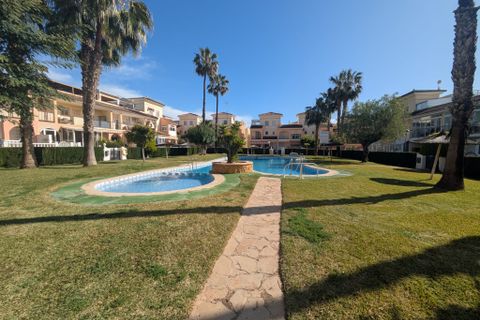 Byhus i Playa Flamenca, Alicante, Playa Flamenca - € 285.000 | Ref: V-49342 - foto 32