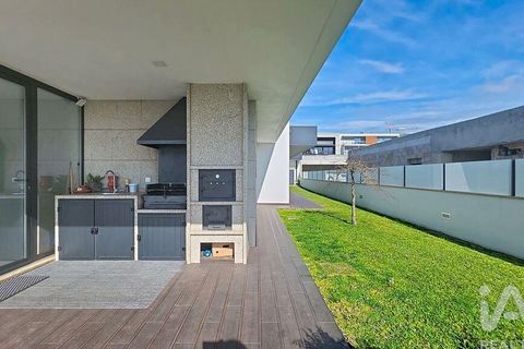 Byhus i Estarreja, Aveiro, Estarreja - € 550.000 | Ref: 838660 - foto 31