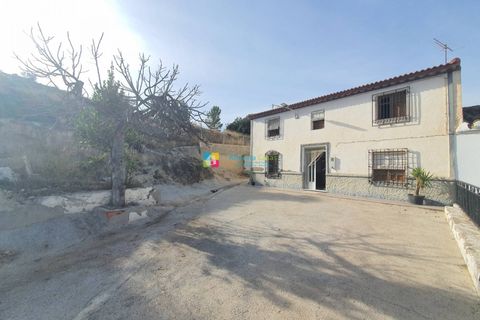 Landejendom i Arboleas, Almeria, Arboleas - € 119.999 | Ref: 2533 - foto 1