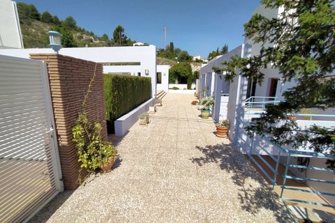Villa a Pedreguer, Alicante, Pedreguer - € 680.000 | Ref: 5-36-14746 - foto 2