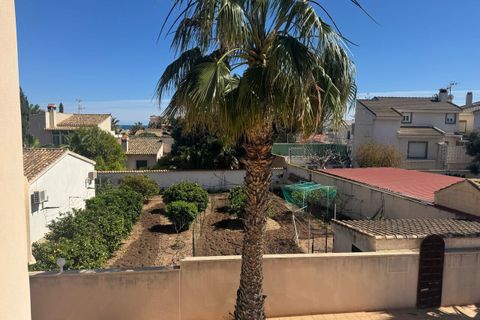 Villa i Playa Flamenca, Alicante, Playa Flamenca - € 860.000 | Ref: 769641 - foto 22