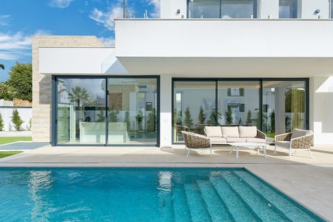 Villa a Estepona, Malaga, Estepona - € 2.100.000 | Ref: BHHS-MAR-05909 - foto 3