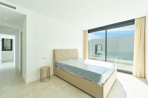 Villa a Estepona, Malaga, Estepona - € 2.100.000 | Ref: BHHS-MAR-05909 - foto 8