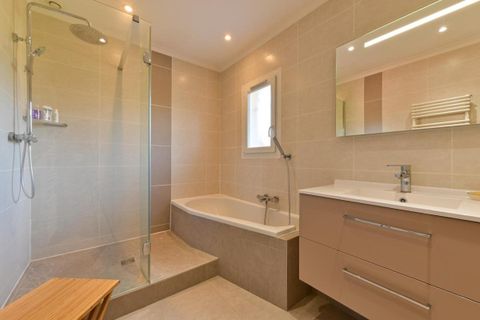 Villa i Sainte-Consorce, Rhone, Sainte-Consorce - € 690.000 | Ref: 199885 - foto 6