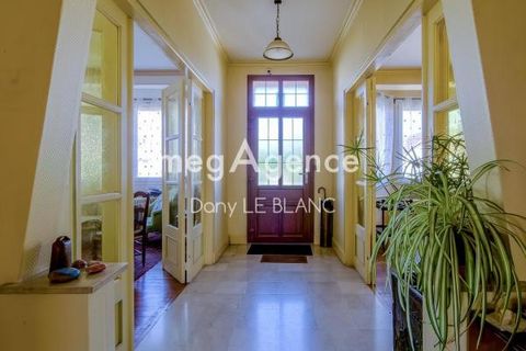 Villa in Chartres, Eure-et-Loir, Chartres - € 367.000 | Ref: 199661 - foto 1