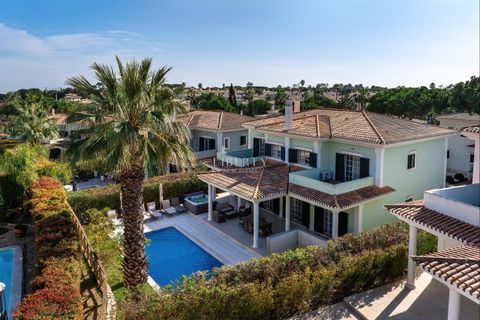 Villa i Almancil, Faro, Almancil - € 2.950.000 | Ref: LBRT368 - foto 26
