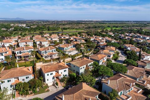 Villa i Almancil, Faro, Almancil - € 2.950.000 | Ref: LBRT368 - foto 28