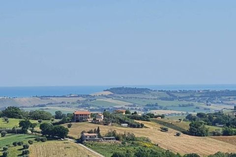 Erhvervsejendom i Morrovalle, Macerata, Morrovalle - € 360.000 | Ref: 261 - foto 16