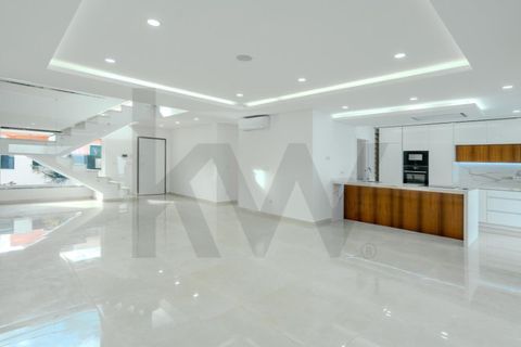 Villa i Corroios, Setubal, Corroios - € 750.000 | Ref: KWPT-028464 - foto 1