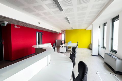L'establiment comercial a Vimercate, Monza and Brianza, Vimercate - € 1.950/mes | Ref: 1334 - foto 4