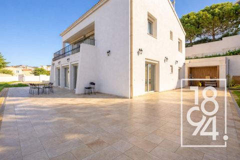 Villa i Marseille, Bouches-du-Rhone, Marseille - € 1.195.000 | Ref: Y0WQ-2MX-MXO - foto 1