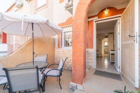 Byhus i Playa Flamenca, Alicante, Playa Flamenca - € 195.000 | Ref: CM267 - foto 3