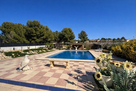 Villa a Castalla, Alicante, Castalla - € 449.995 | Ref: AG19MLSC7690459 - foto 2