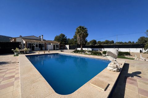 Villa a Castalla, Alicante, Castalla - € 449.995 | Ref: AG19MLSC7690459 - foto 13