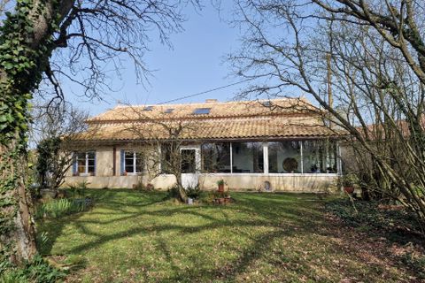 Villa i Lauzun, Lot-et-Garonne, Lauzun - € 455.800 | Ref: BVI83844 - foto 1