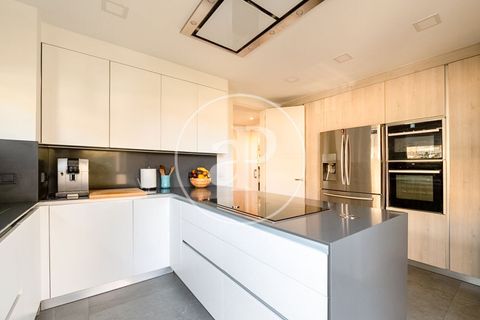 Villa a La Moraleja, Madrid, La Moraleja - € 3.990.000 | Ref: VMN2603007 - foto 8
