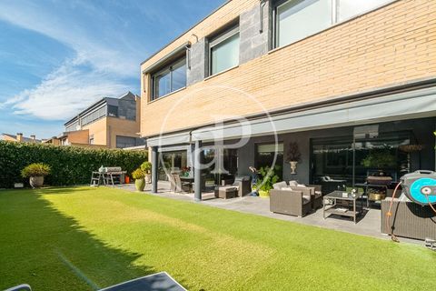 Villa a La Moraleja, Madrid, La Moraleja - € 3.990.000 | Ref: VMN2603007 - foto 12