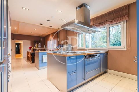 Villa a Madrid, Madrid, Madrid - € 3.500.000 | Ref: VMN2603009 - foto 4