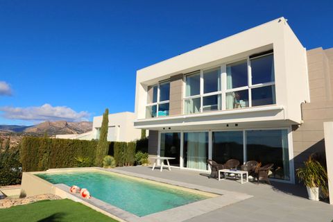Villa i Benidorm, Alicante, Benidorm - € 1.100.000 | Ref: RV-52961 - foto 10