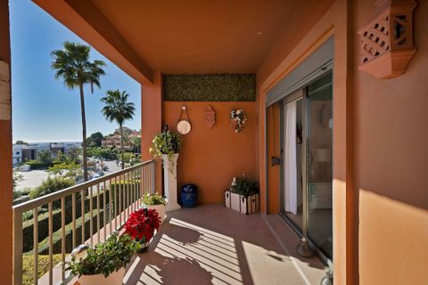 Leilighet i Estepona, Malaga, Estepona - € 495 000 | Ref: R5319541 - foto 3