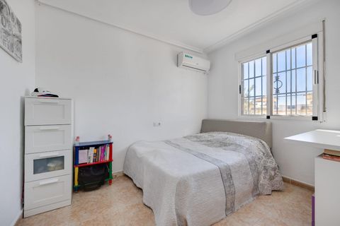 Villa i Torrevieja, Alicante, Torrevieja - € 220.000 | Ref: MLSC5630543/13477 - foto 7