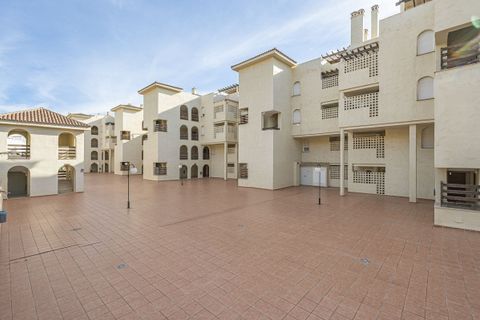 Leilighet i Estepona, Malaga, Estepona - € 319 000 | Ref: R5325043 - foto 30