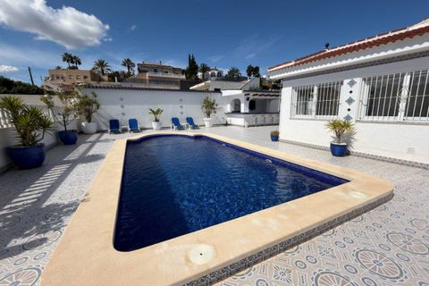Villa i Ciudad Quesada, Alicante, Ciudad Quesada - € 499.950 | Ref: 200-4642 - foto 3