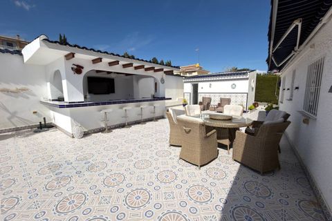 Villa i Ciudad Quesada, Alicante, Ciudad Quesada - € 499.950 | Ref: 200-4642 - foto 20