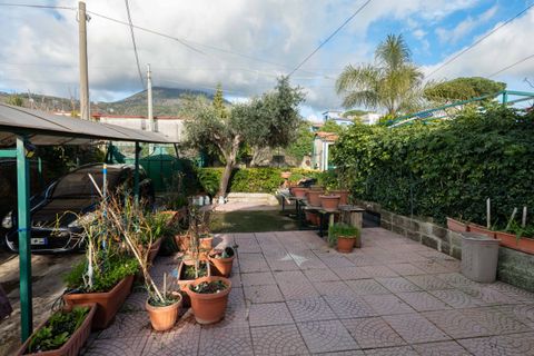 Villa i Torre del Greco, Naples, Torre del Greco - € 190.000 | Ref: 55 - foto 13