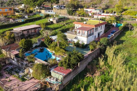 Villa i Torre del Greco, Naples, Torre del Greco - € 190.000 | Ref: 55 - foto 29