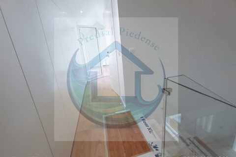 Villa i Costa da Caparica, Setubal, Costa da Caparica - € 750.000 | Ref: 1-4950 - foto 9